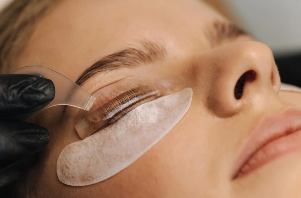 Wimpernlifting gesichtsbehandlungen